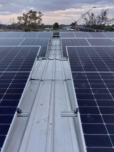 42 kW commercial solar PV installation